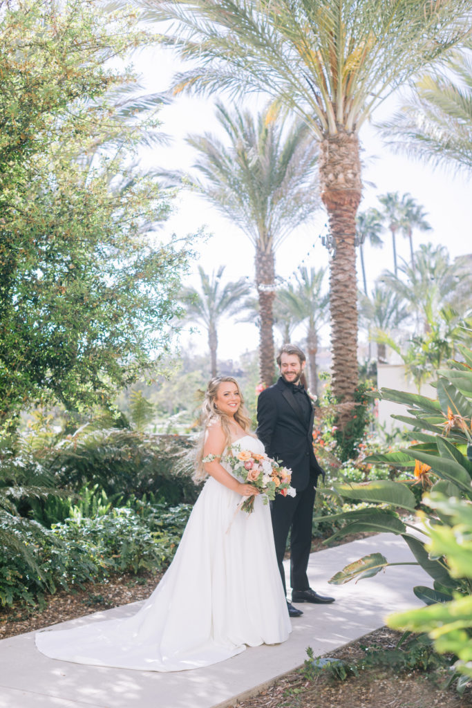 California-Wedding-Southern- California-San-Diego-Covid-Bride-plus-size-bride-