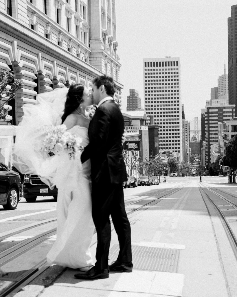San Francisco City Hall wedding cable car